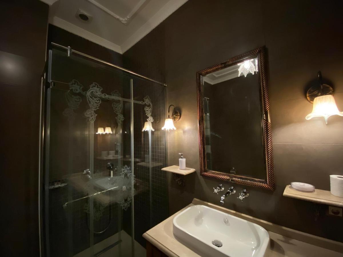 Aslan Apartment