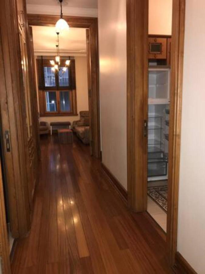 Aslan Apartment *