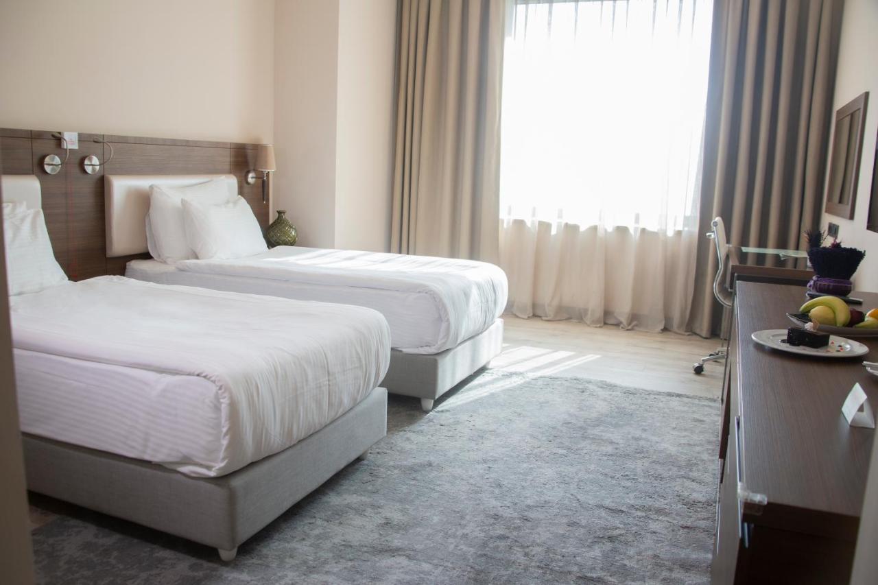 La Quinta By Wyndham Gunesli Otel