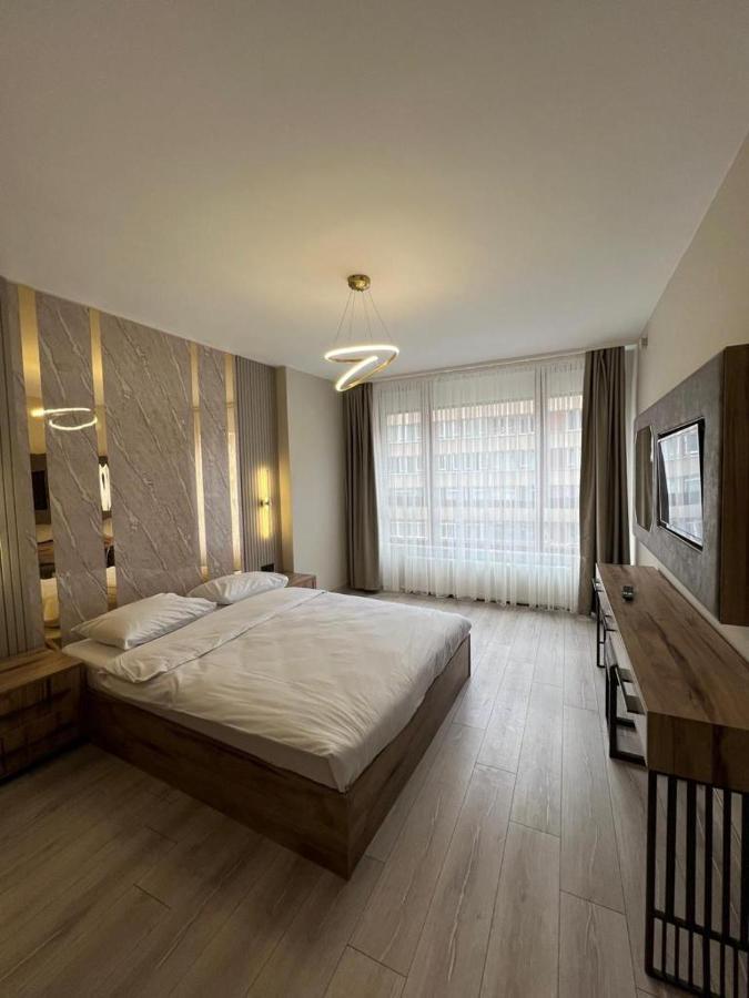 Center Apartment, Sisli, Near Metro