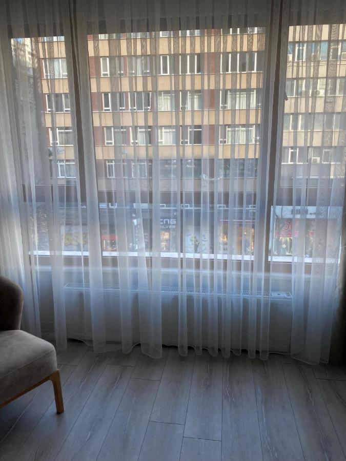 Center Apartment, Sisli, Near Metro Apartment Istanbul