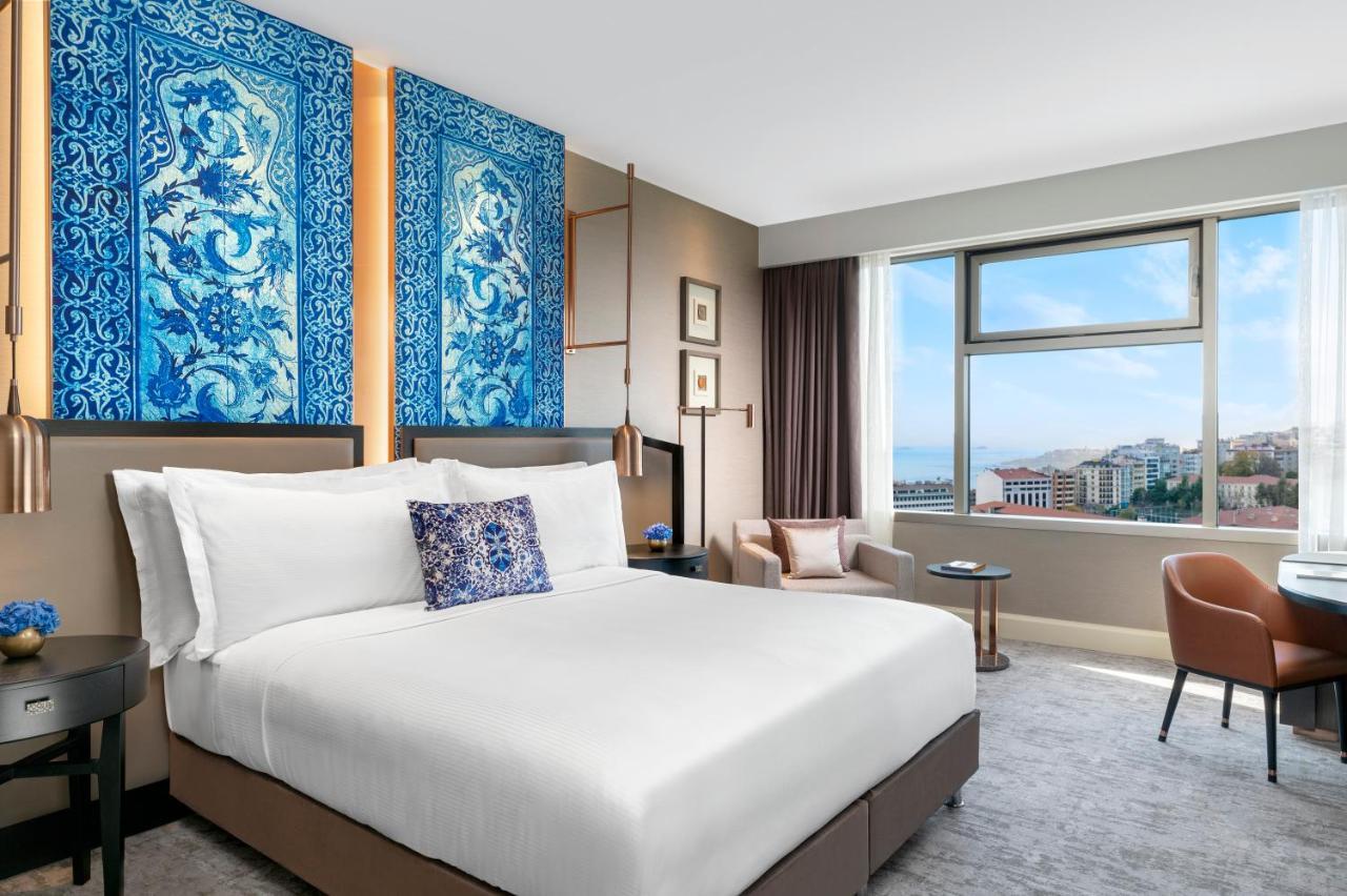 The Ritz-carlton, At The Bosphorus Hotel 5*