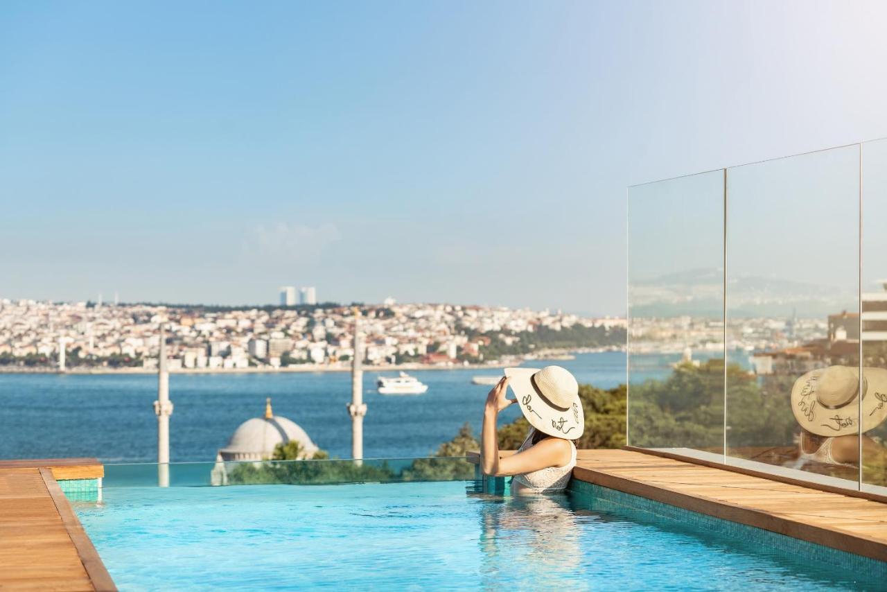 The Ritz-carlton, At The Bosphorus Hotel Istanbul