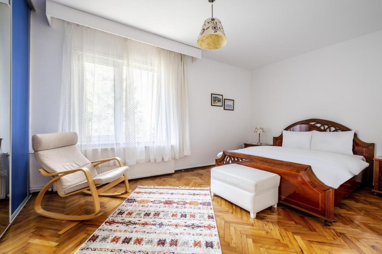 Apartment Flat With Balcony Near Zorlu Center *