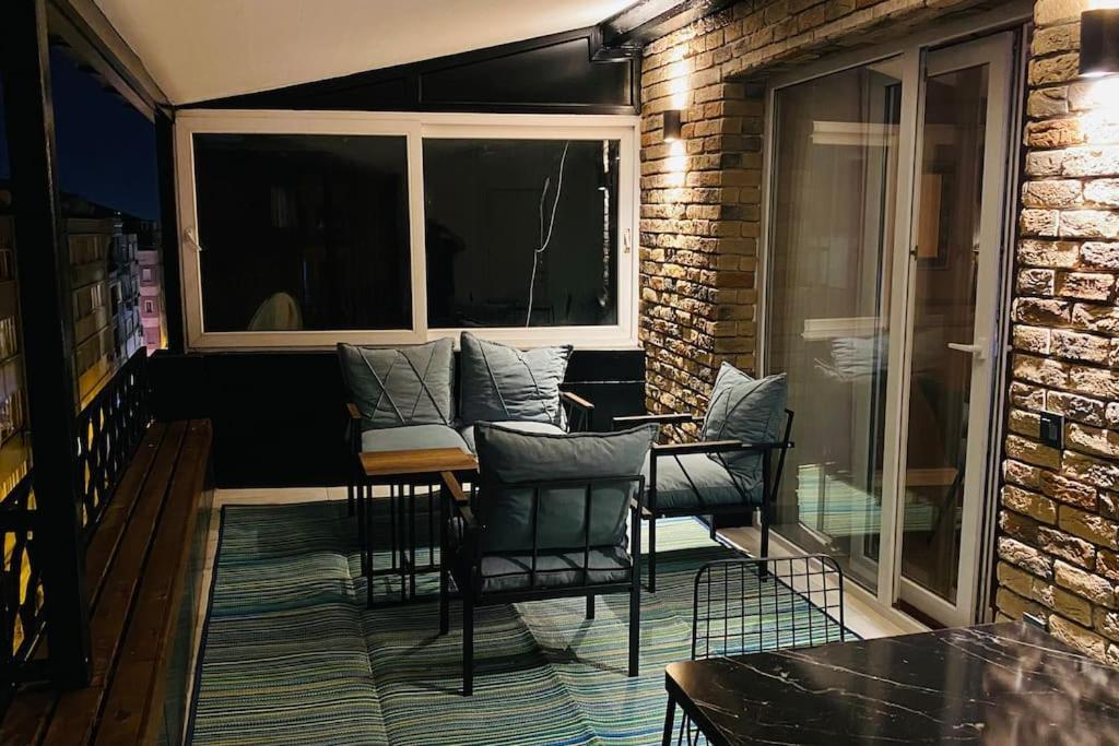 Sisli Osmanbey Taksim Large Terrace, Quietness And Space İstanbul