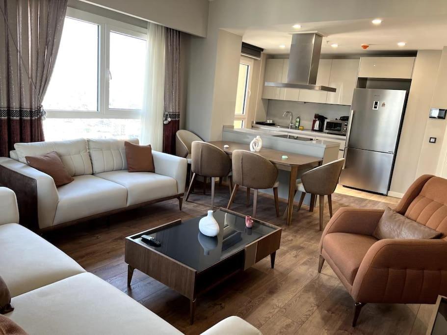 Toya Residance Apartment *