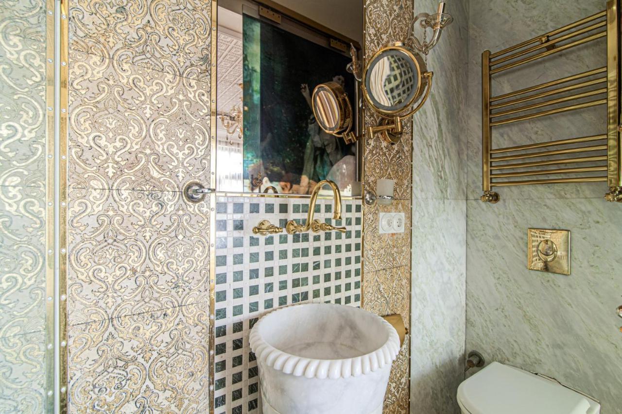 Charming Studio In Historic Mansion In Beylerbeyi Apartment