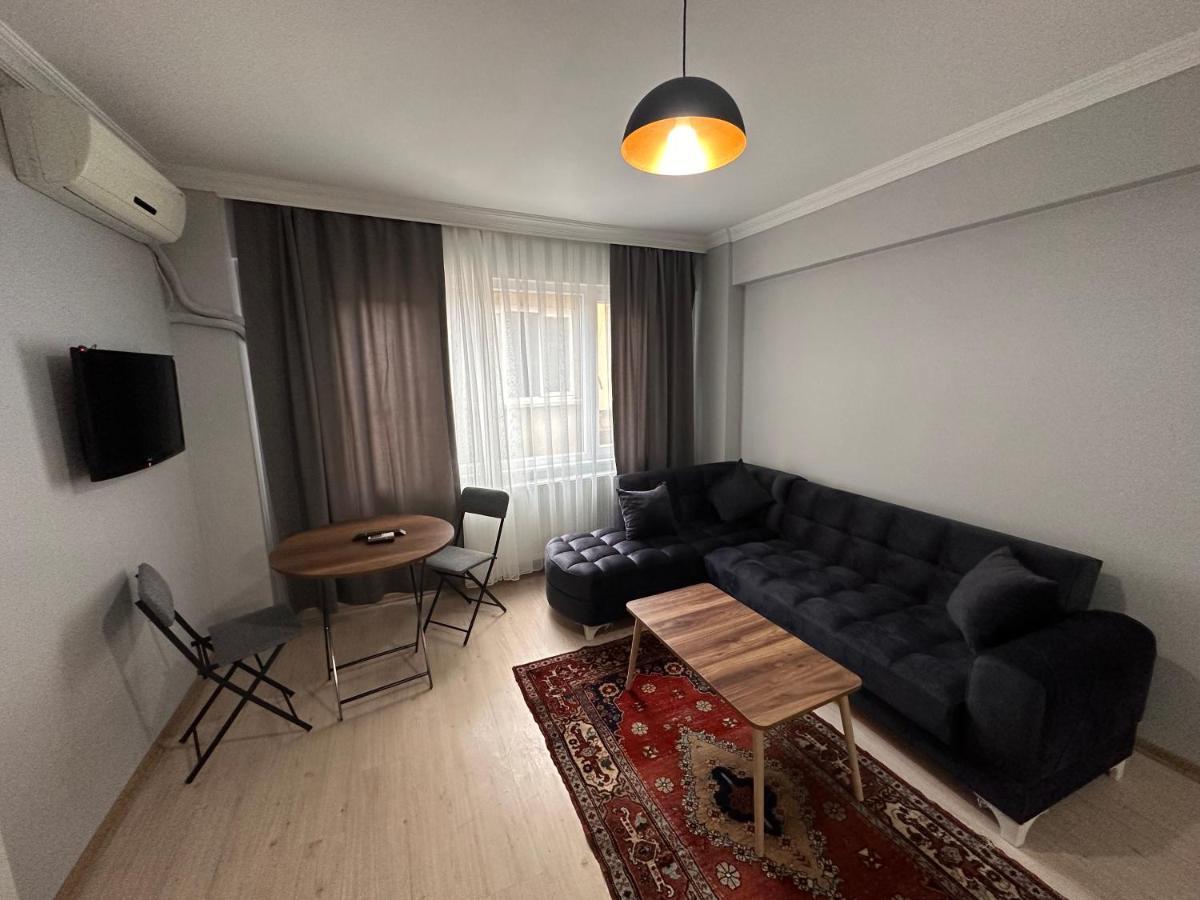 Modern Apart Close To Blue Mosque And Hagia Sophia Old *
