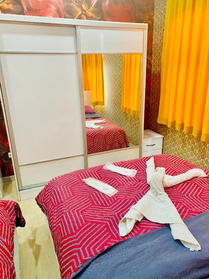 White Aparthotel