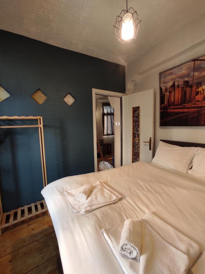 Stone House Apartment