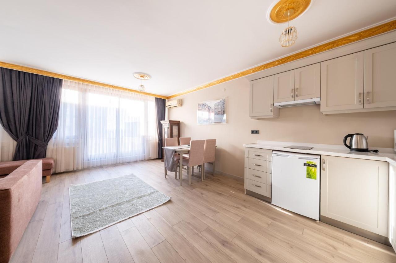 Taksim No 44 & Hotel Istanbul