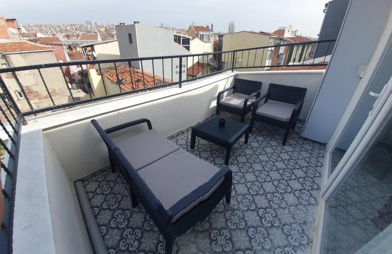 Apartment Balat Homes