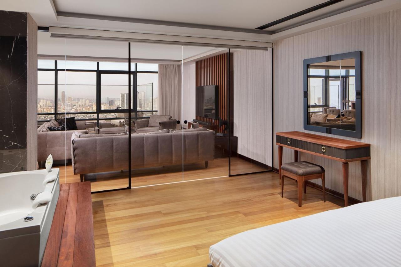 By Marriott Atasehir 4*