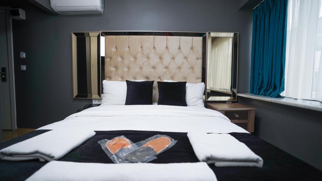 Otel Grand Montıno