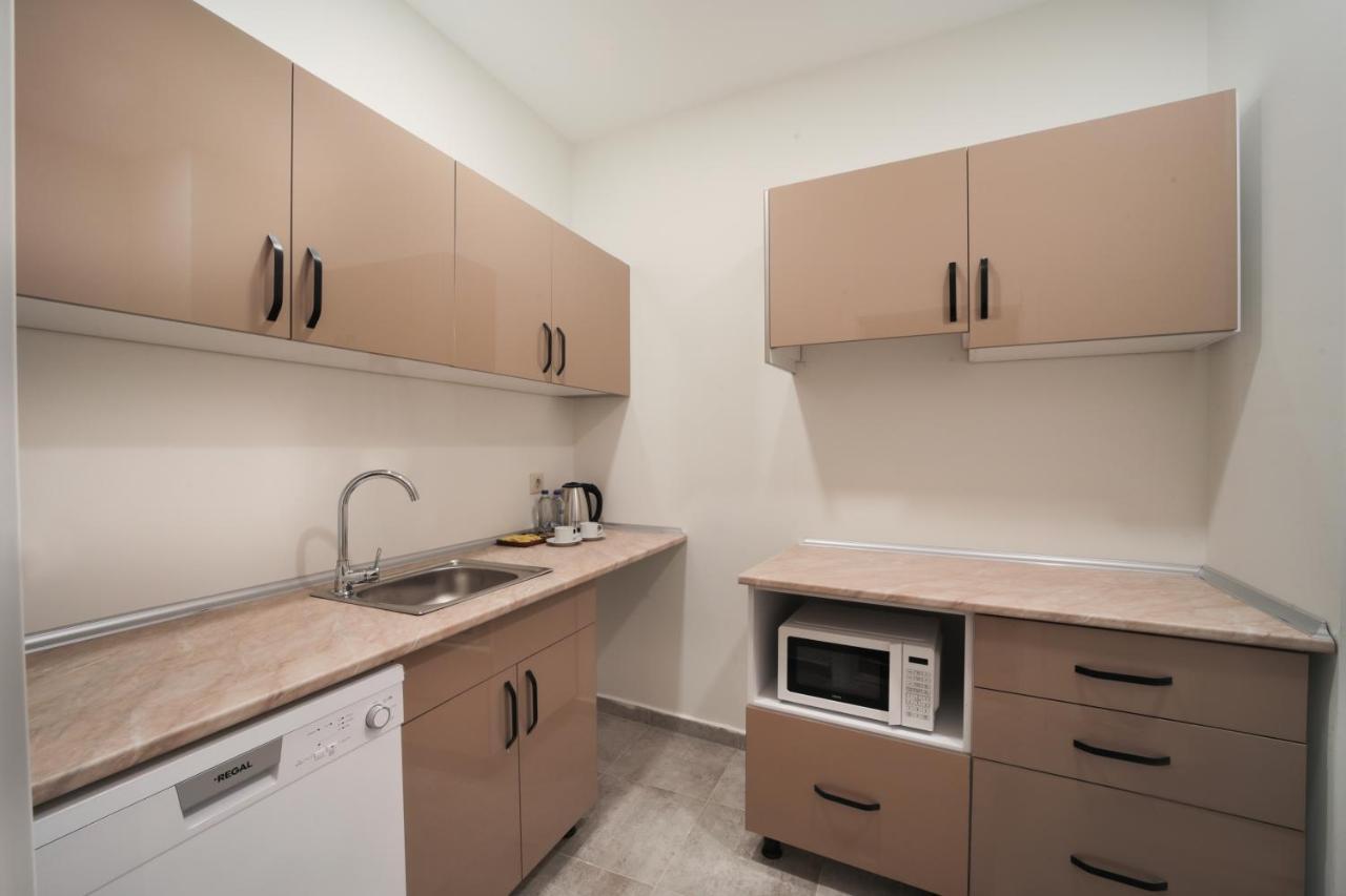 Gatto Suites&residence Hotel 3*