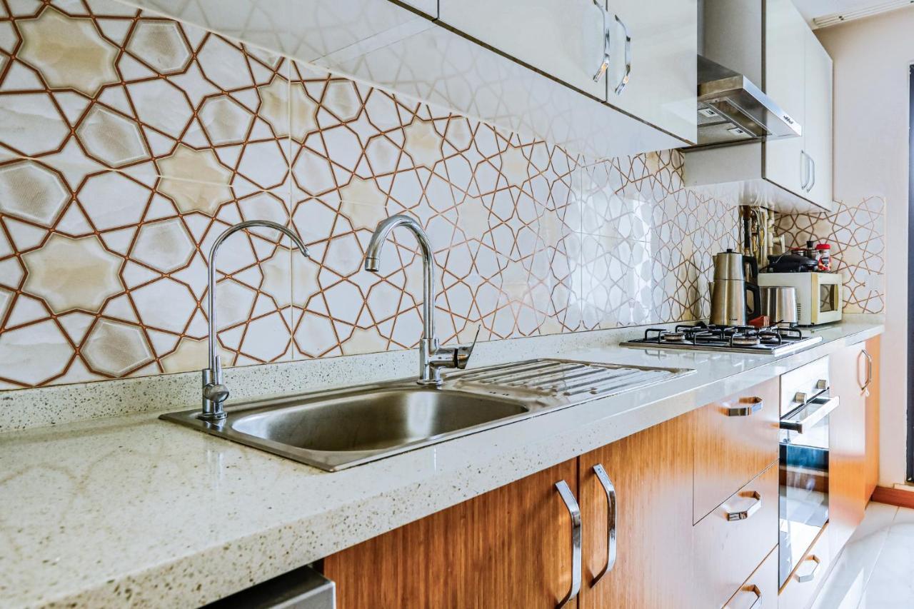 Peaceful Flat With Adalar View, Balcony And Terrace In Maltepe * Istanbul