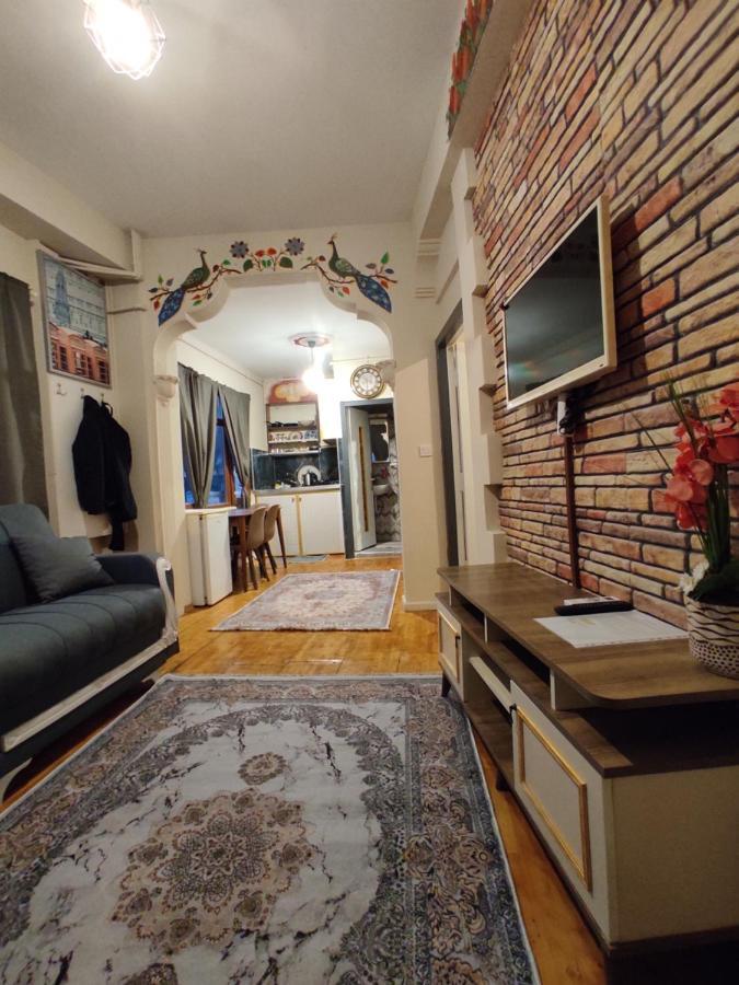 Stone House Apartment