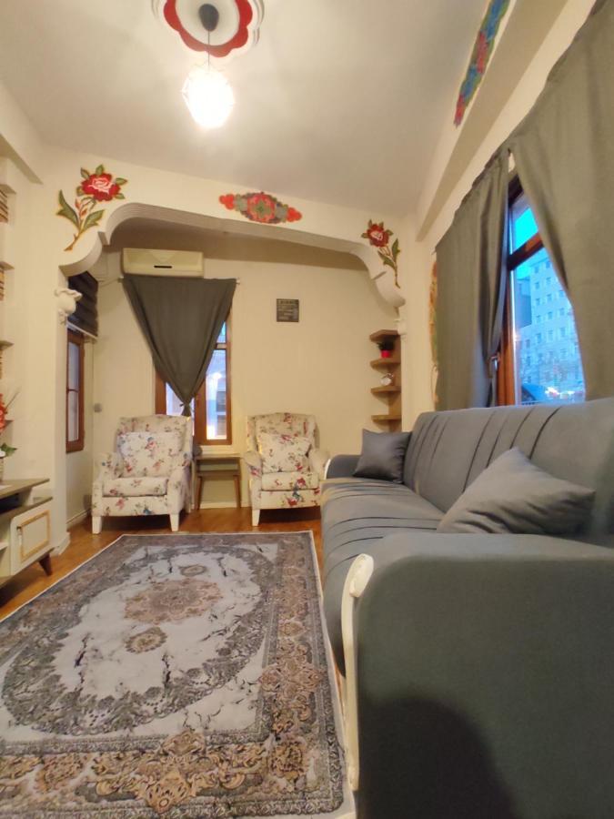 Stone House Apartment