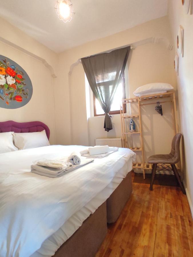 Stone House Apartment *
