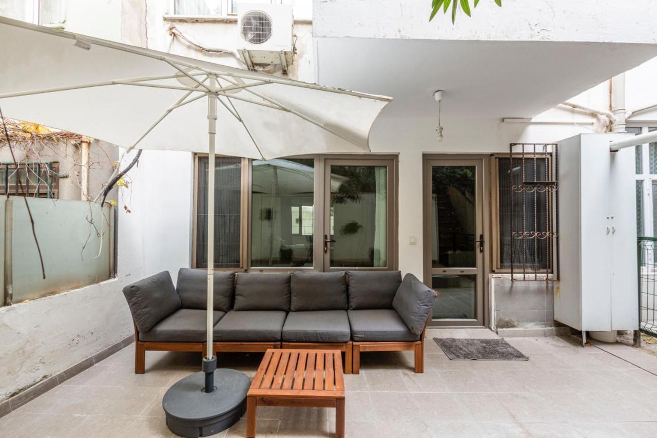 Chic, Cozy With Garden In Besiktas Apartment