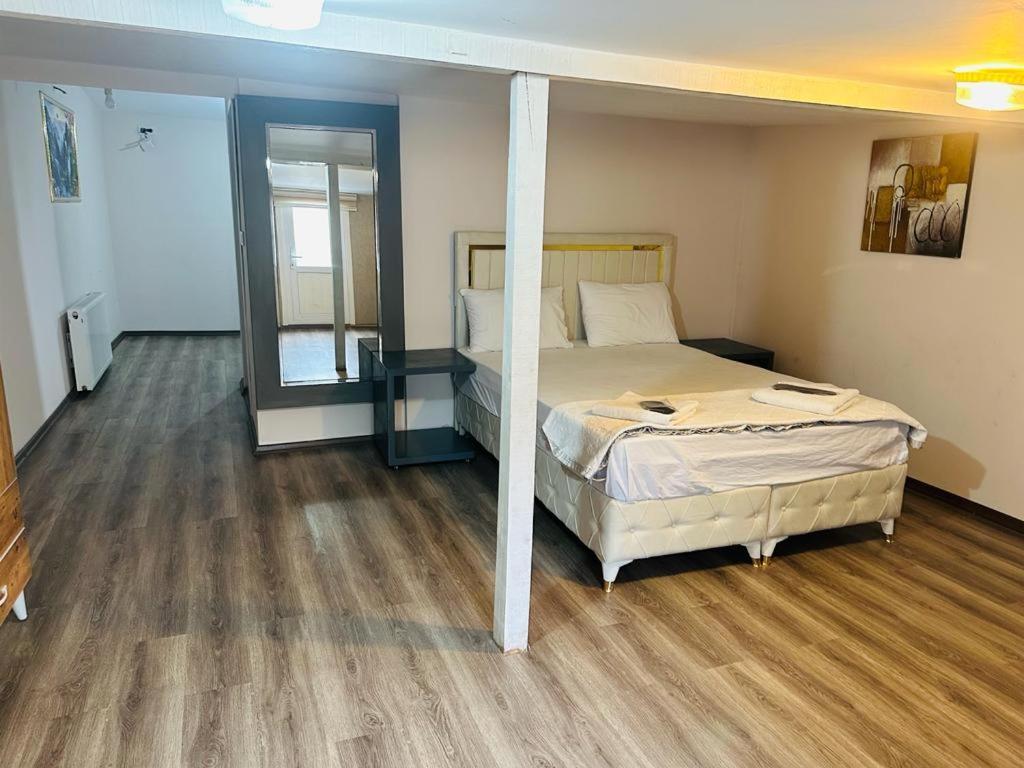 Aparthotel Taksim 52 *
