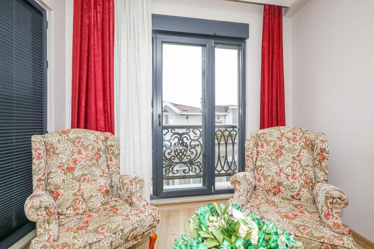 Apartment Peaceful Flat With Adalar View, Balcony And Terrace In Maltepe *