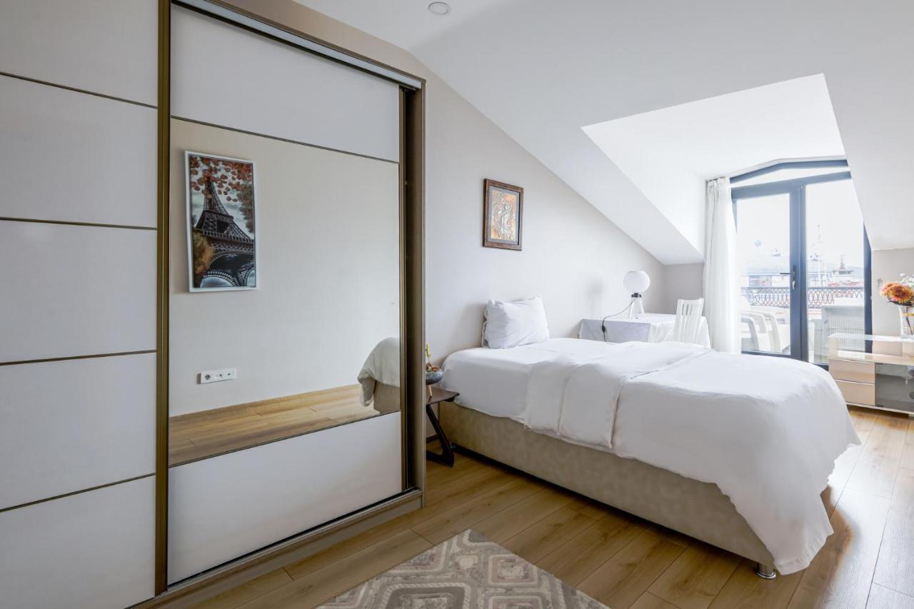 Peaceful Flat With Adalar View, Balcony And Terrace In Maltepe Istanbul