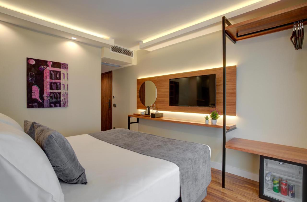 Depiero Karakoey Hotel