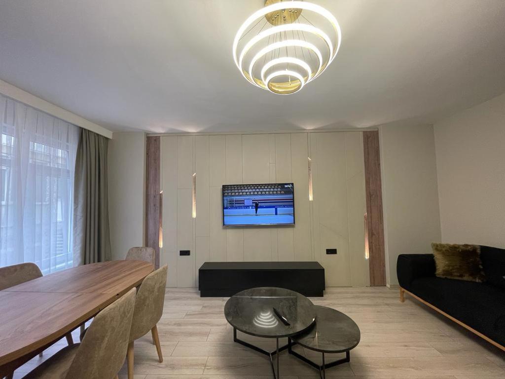 Apartment Center Apartment, Sisli, Near Metro Istanbul