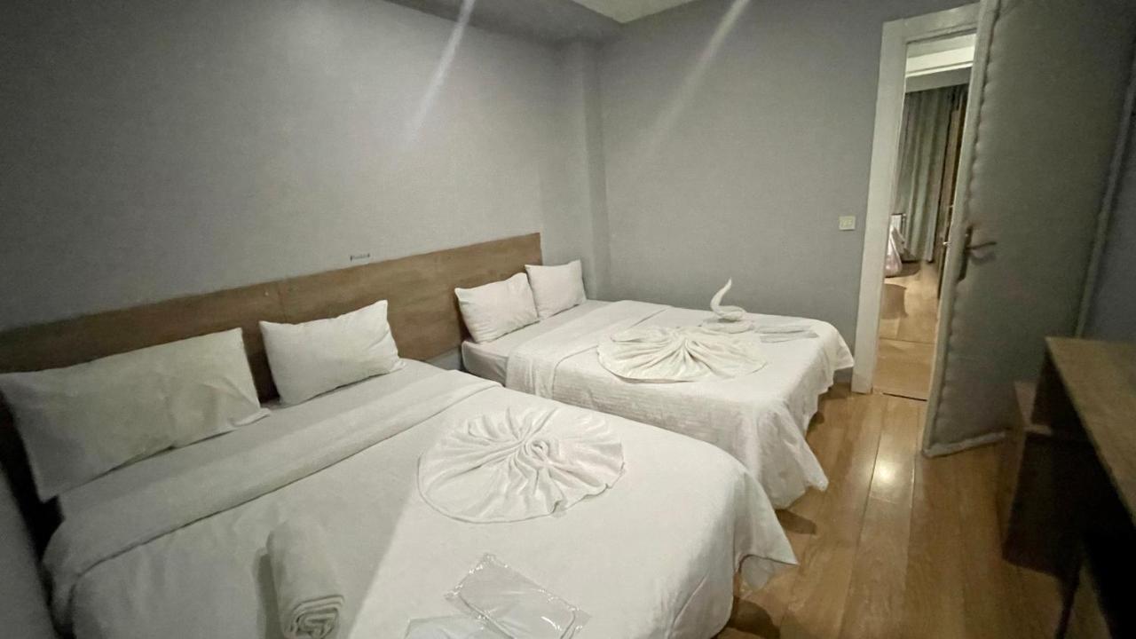 Rozza Hotel