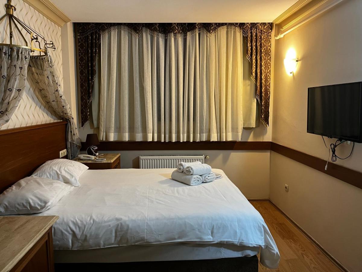 Hotel Grand Peninsula 2*