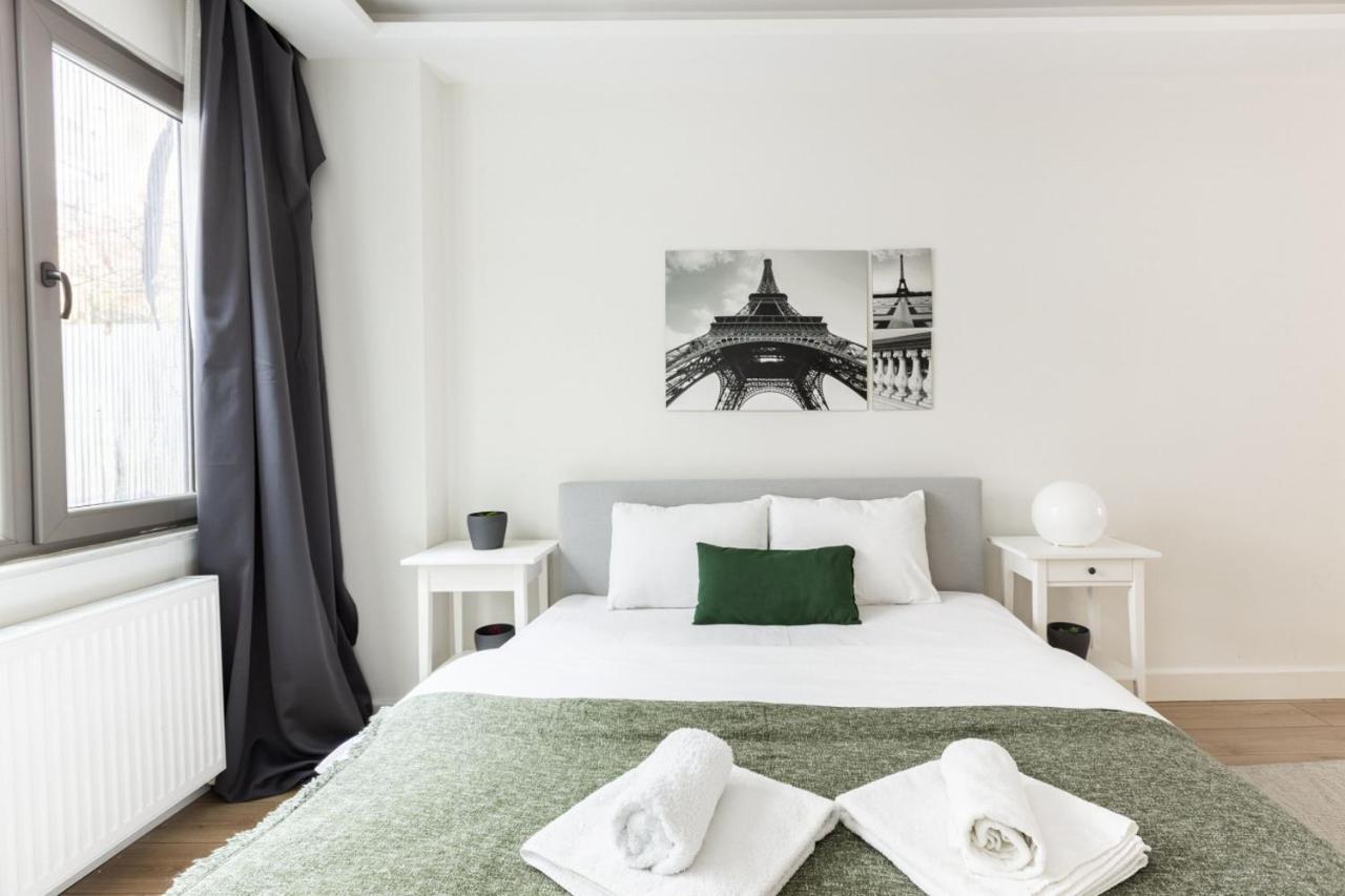 Apartment Chic, Cozy With Garden In Besiktas