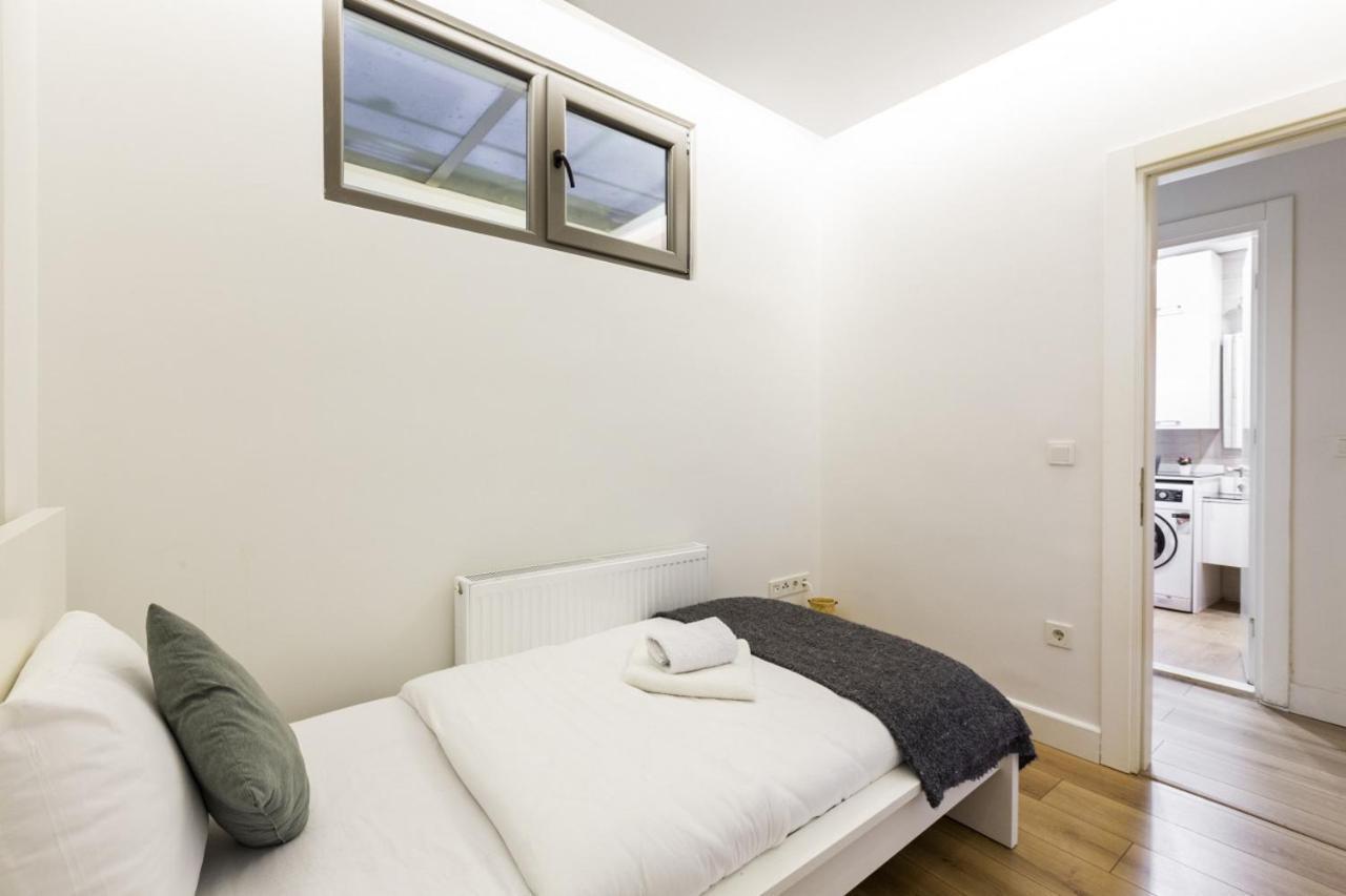 Chic, Cozy With Garden In Besiktas Apartment *
