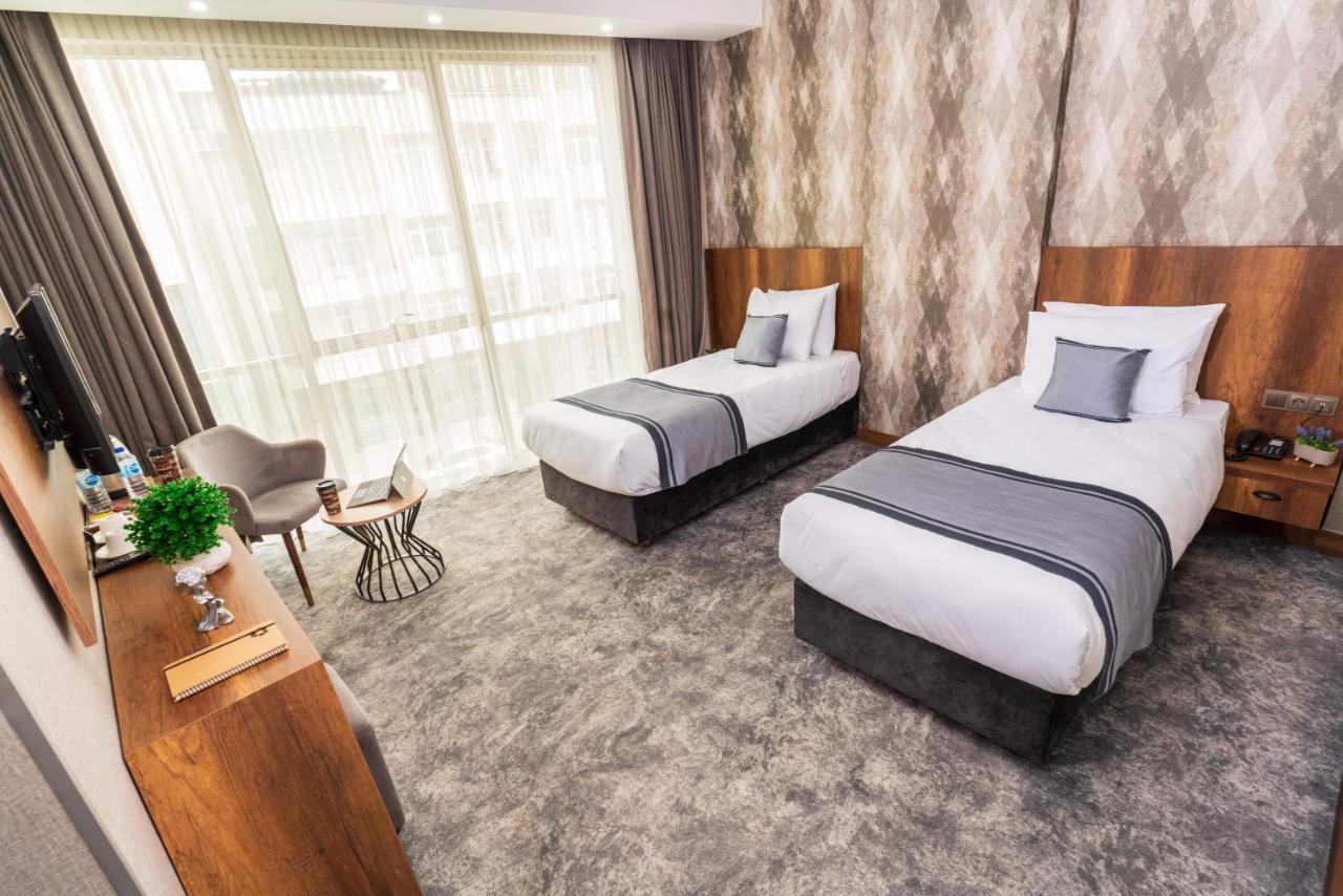 Airport Express Otel 4*