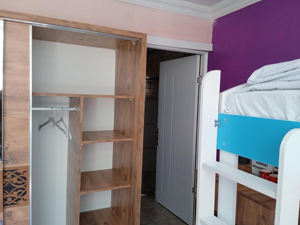 Hostel Harmony