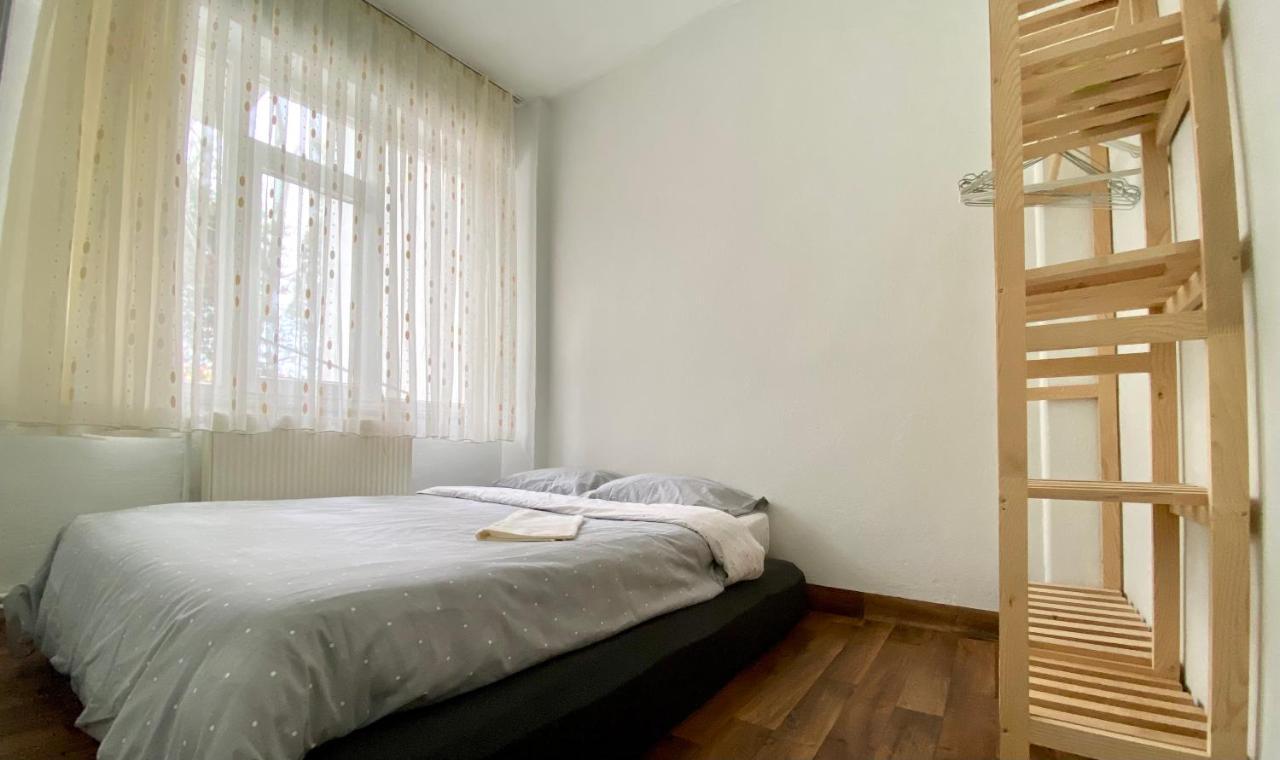 Apartment Mbas *