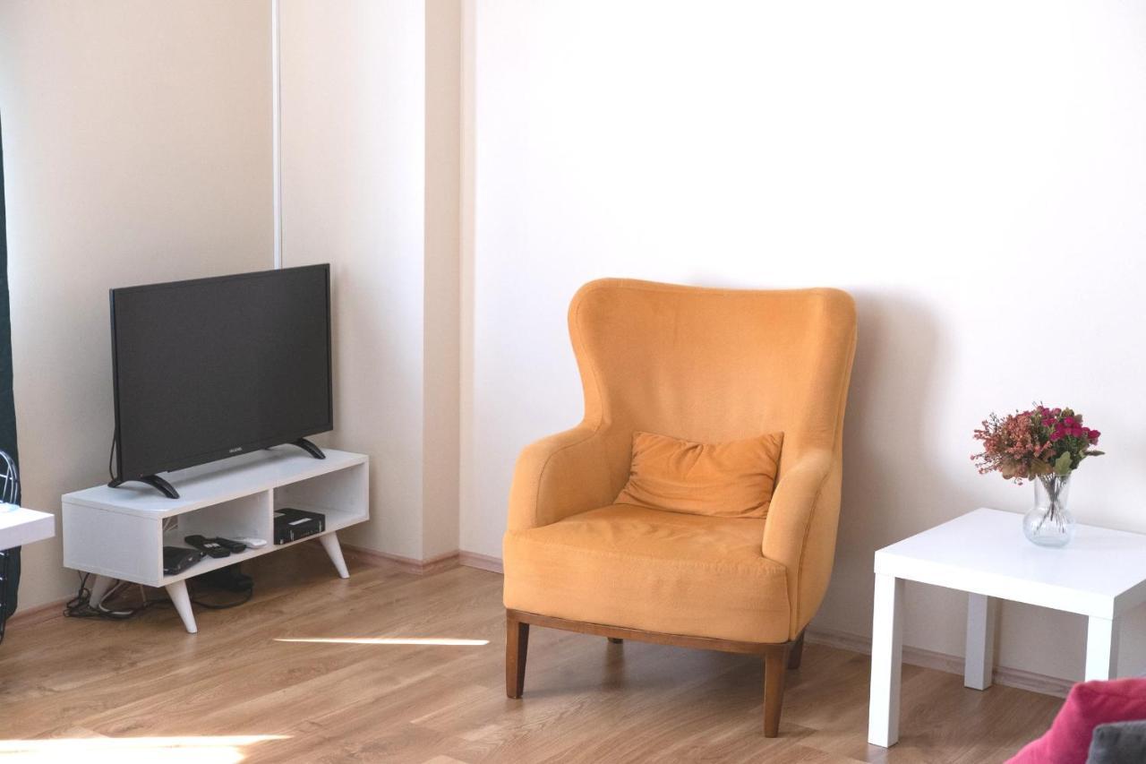 1+1 W/netflix Close To Taksim, Nişantaşı, Bomonti