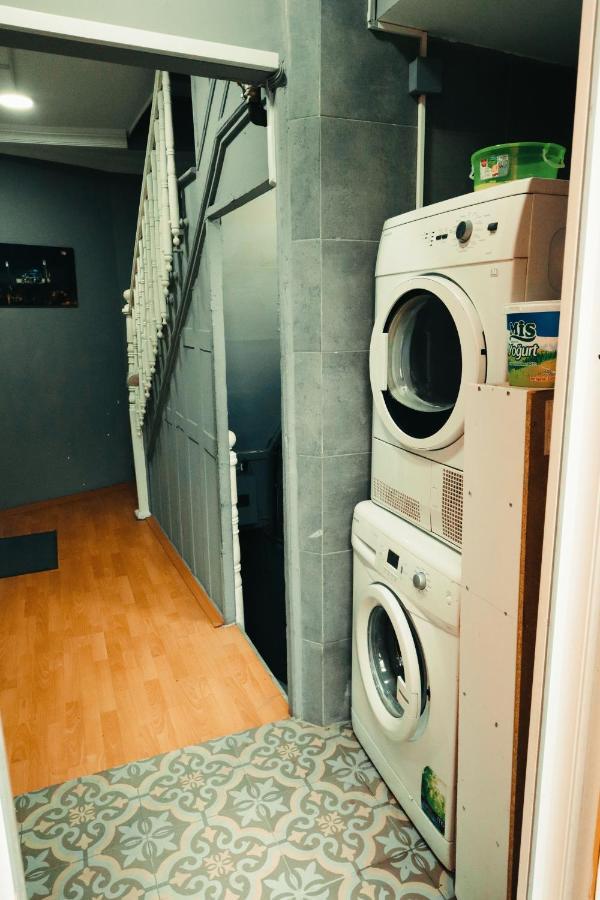 Detex Aparts Apartment *