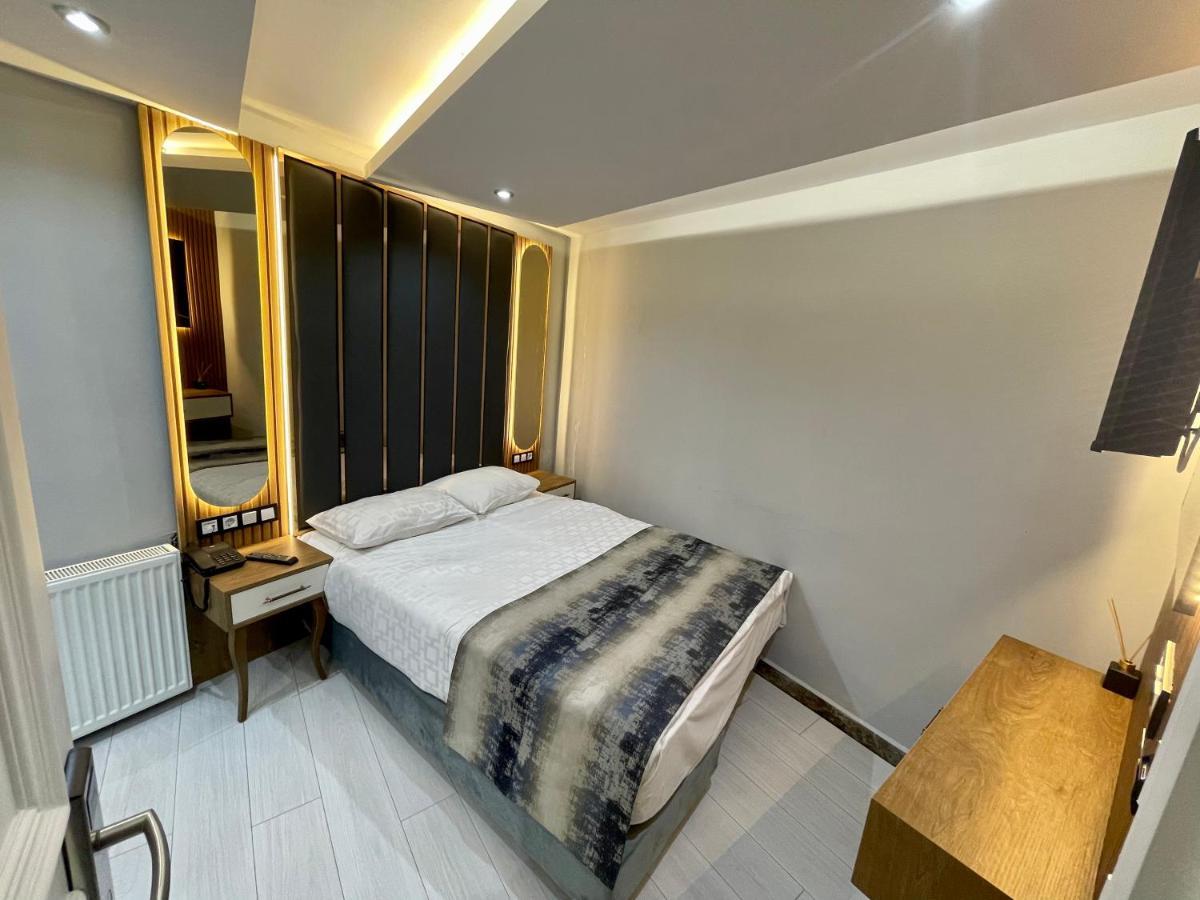 Otel Crowned İstanbul