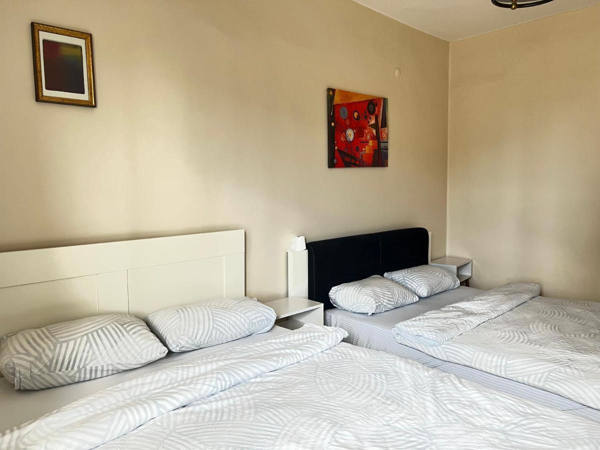 Spacious And New Family Apartment