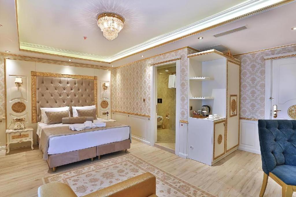 Hotel Emirhan Palace *