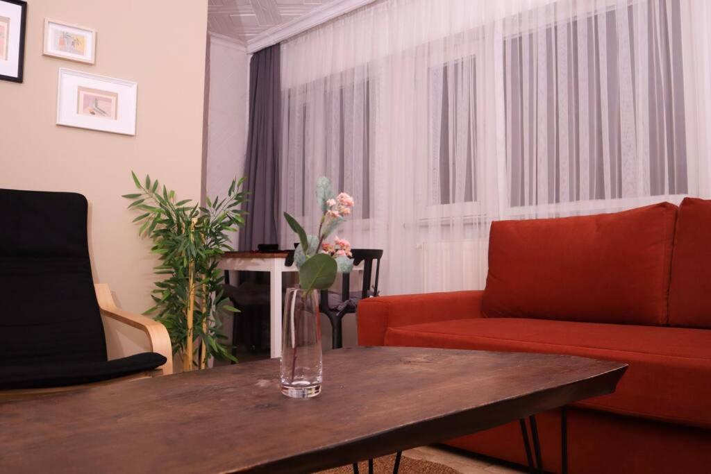 Delux Private Jacuzzi And Sauna Inside The Flat Apartment