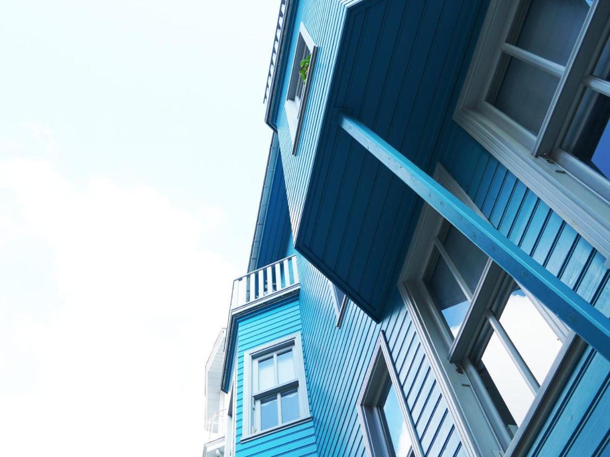 Hotel Tilas - In 19th Century Wooden Townhouse,kadikoy