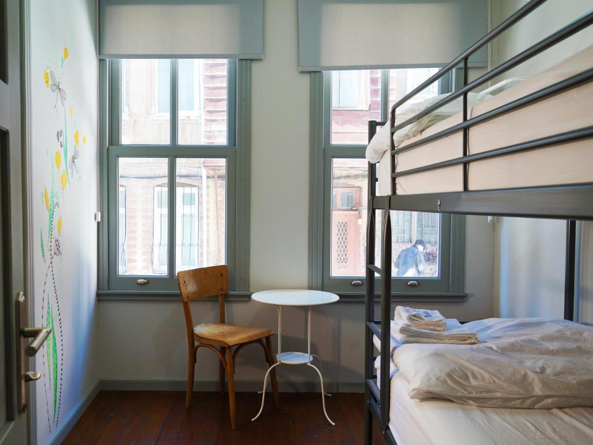 Hotel Tilas - In 19th Century Wooden Townhouse,kadikoy