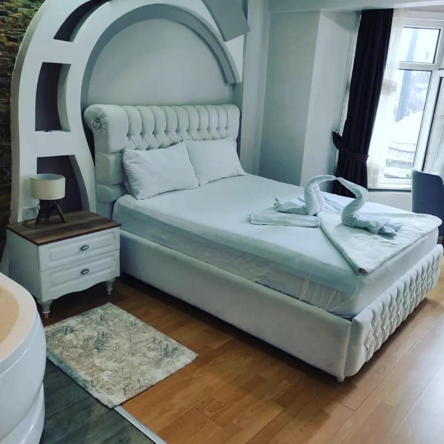 Cemre Istanbul