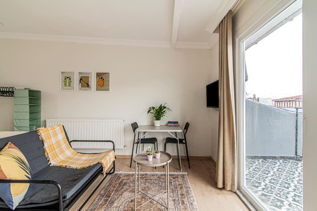Flat With Terrace In Balat, Fatih Apartment Istanbul