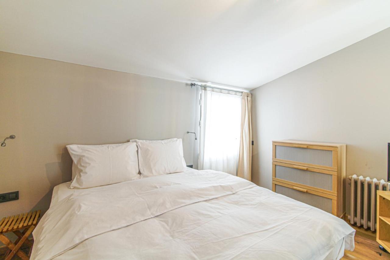 Bosphorus View Flat With Terrace In Arnavutkoy