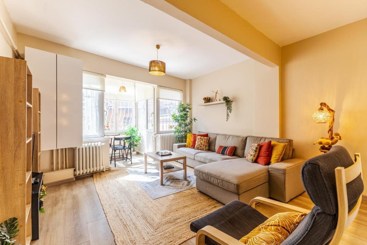 Spacious And Stylish Flat Near Taksim In Sisli Apartamento *