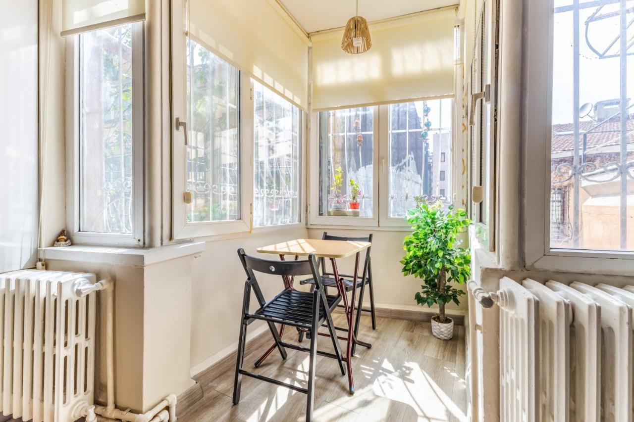 Spacious And Stylish Flat Near Taksim In Sisli Apartamento