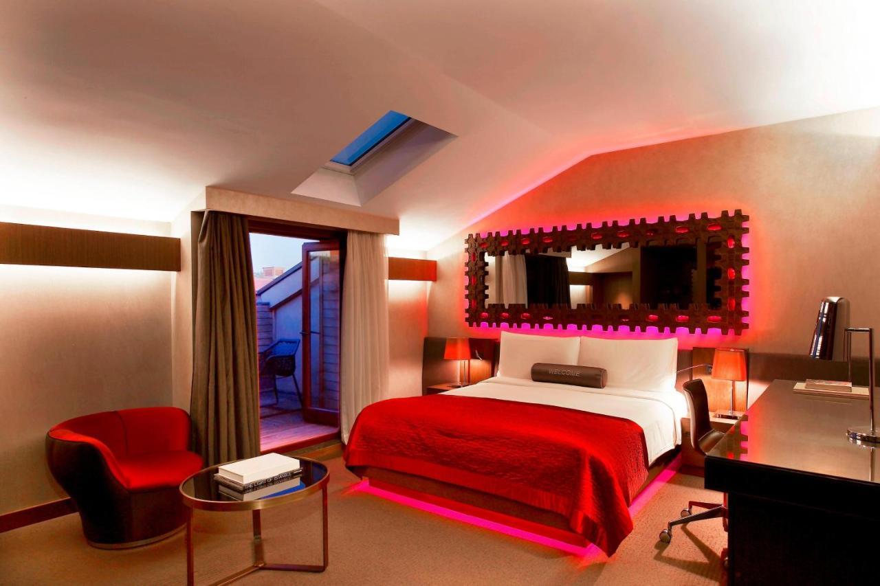 Hotel W (adults Only)
